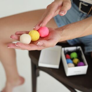 Скраб в шариках